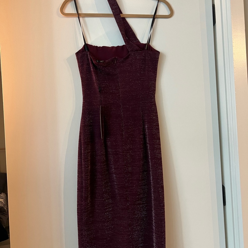 Black Halo Vintea Sheath Dress - Picture 5 of 6